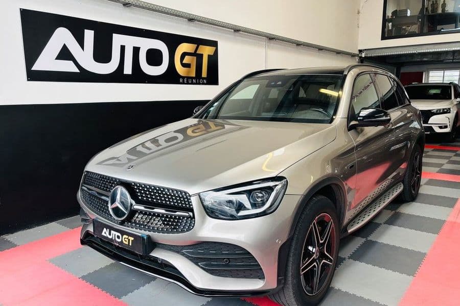Mercedes GLC 300e 4Matic hybride rechargeable grise — photo 1