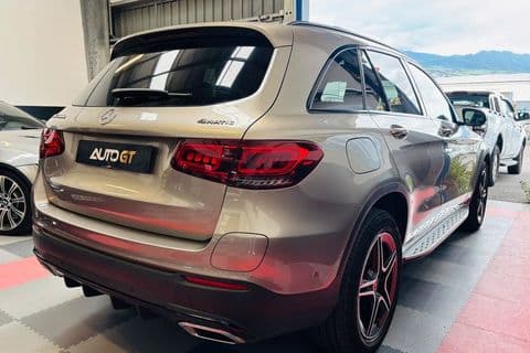 Mercedes GLC 300e 4Matic hybride rechargeable grise — photo 5